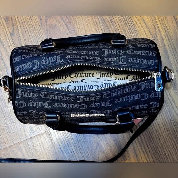 Juicy Couture Bag Black And Gold Tone Purse Bnwt Fame Satchel Z5 - Picture 6 of 7